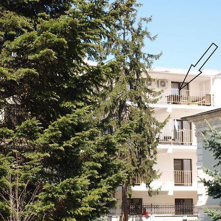 Amavera Apartment Targu Jiu Exterior photo